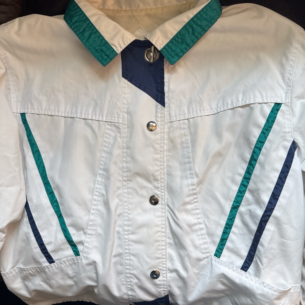 Retro 80’s 90’s Braetan White Jacket with Green Accents - Picture 3 of 4